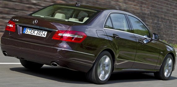 62930-mercedes e 1111.jpg, 58 KB