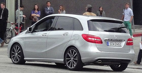 64687-mercedes b 111.jpg, 54 KB