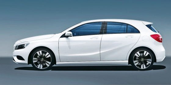 70215-Mercedes A 111.jpg, 32 KB