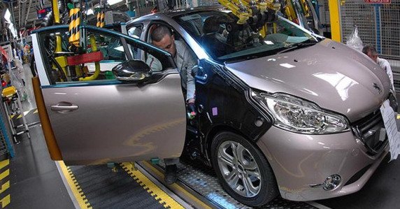 76879-peugeot 208 111.jpg, 70 KB