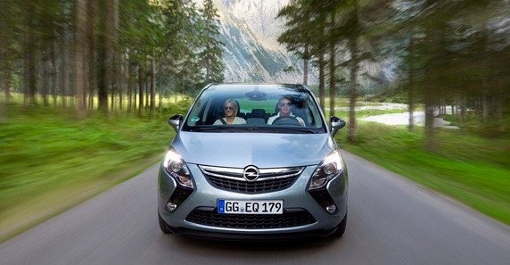 78295-opel zafira 11.jpg, 55 KB