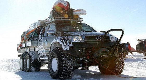 80569-toyota hilux 1.jpg, 56 KB