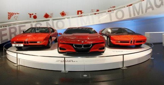 80994-bmw muzej 11.jpg, 49 KB