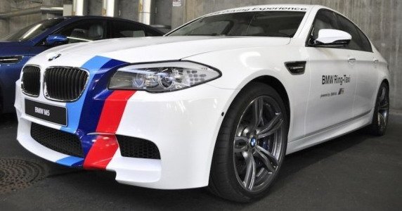 81224-bmw m5 ring taxi.jpg, 47 KB