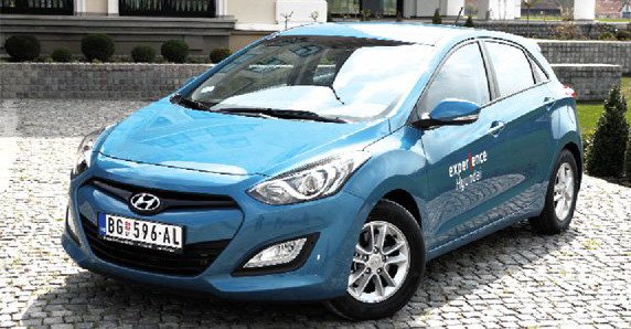 81657-hyundai i30 12.jpg, 74 KB