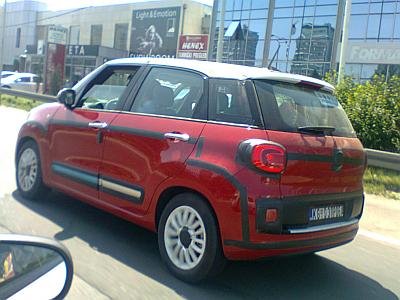 82856-fiat 500l 1.jpg, 26 KB