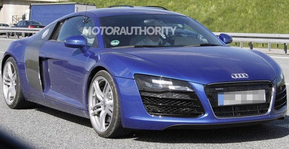 82947-audi r8 11.jpg, 60 KB