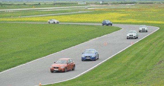83300-bmw m 1111.jpg, 53 KB