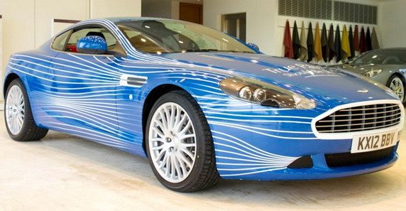 84409-aston martin db9 1.jpg, 63 KB