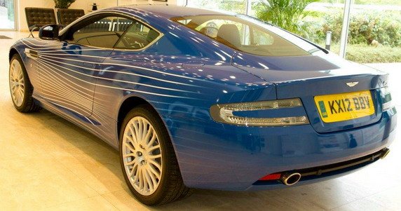 84410-aston martin db9 11.jpg, 65 KB