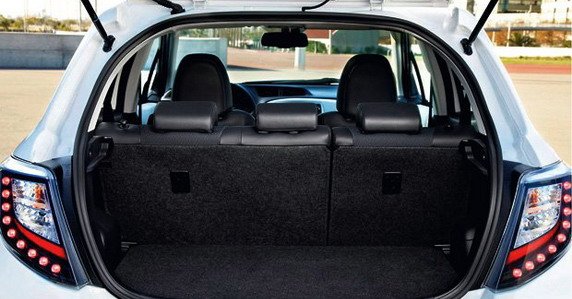 85158-toyota yaris 40.jpg, 60 KB