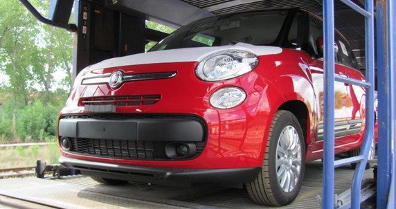 86127-fiat 500l kg.jpg, 63 KB