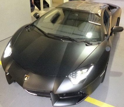 86205-oakley aventador 11.jpg, 42 KB