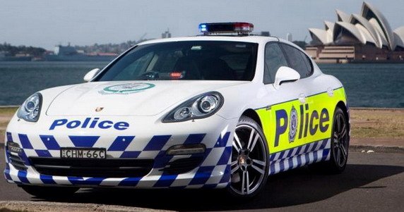 87681-porsche panamera 4.jpg, 55 KB