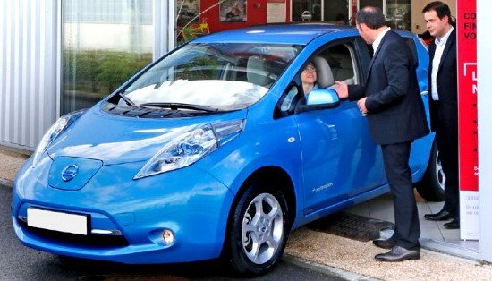 98455-nissan leaf.jpg, 65 KB