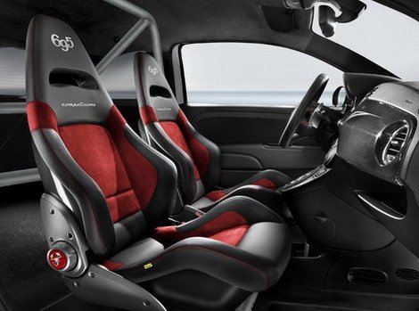 Abarth 695 Competizione 11.jpg, 56 KB