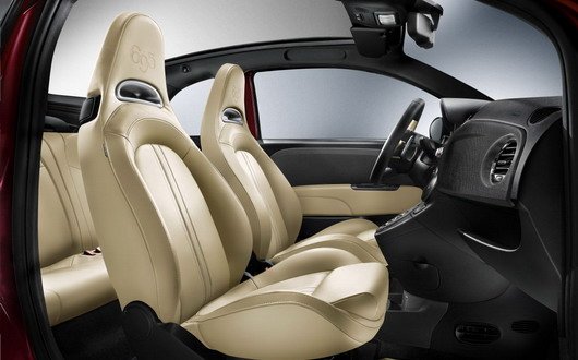 Abarth 695 Maserati 111.jpg, 54 KB