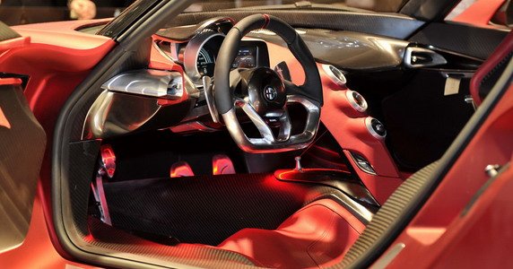 Alfa 4C 2.jpg, 61 KB