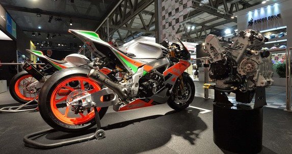 Aprilia-RSV4-R-FW-GP-3.jpg, 85 KB