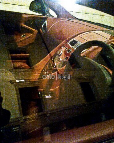 Aston Martin Vanquish 11.jpg, 85 KB