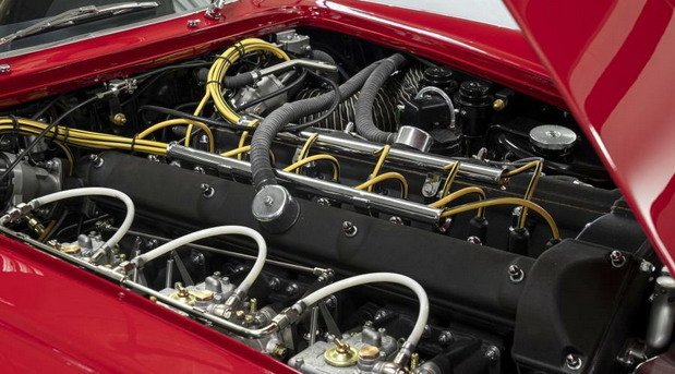 Aston-Martin-DB4 111.jpg, 78 KB