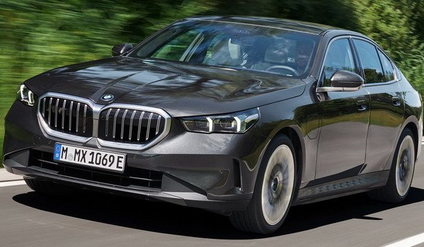 BMW 530e 11.jpg, 72 KB