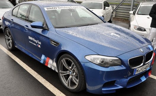 BMW M5 F10 Ring Taxi 1.jpg, 68 KB