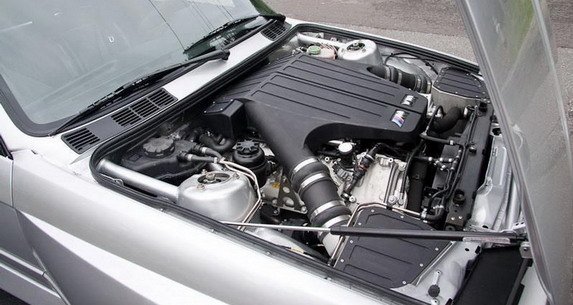 BMW V10 111.jpg, 60 KB
