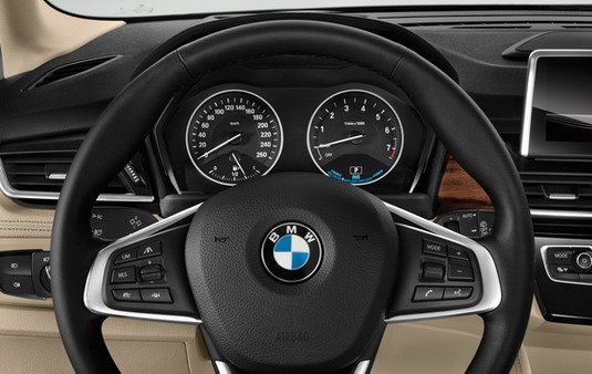 BMW-225xe 1111111.jpg, 53 KB