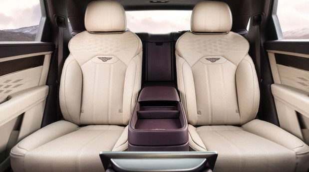 Bentley Bentayga 788888.jpg, 52 KB