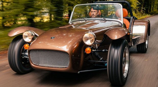 Caterham Super Seven 11.jpg, 89 KB