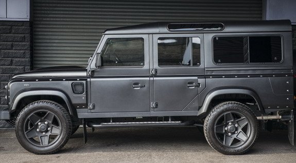 Chelsea Truck Company Land Rover Defender 11.jpg, 62 KB