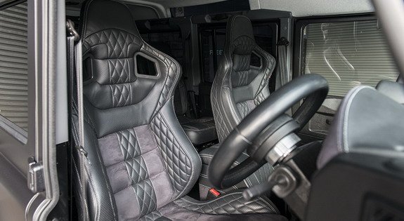 Chelsea Truck Company Land Rover Defender 111.jpg, 64 KB