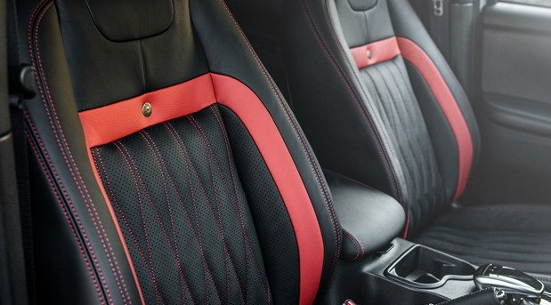 Chelsea Truck Company Mercedes Benz X Class5.jpg, 60 KB