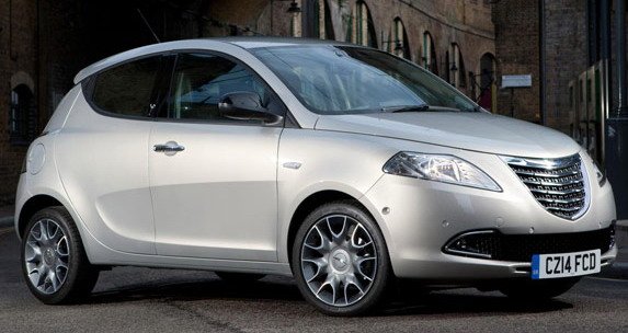 Chrysler Ypsilon 14.jpg, 53 KB
