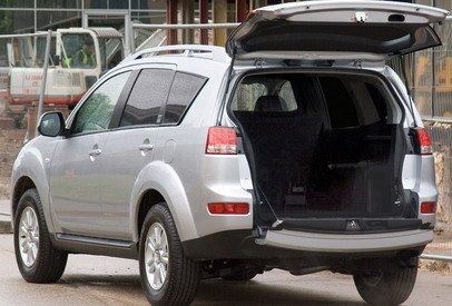 Citroen-C-Crosser-Commercial-2.jpg, 40 KB