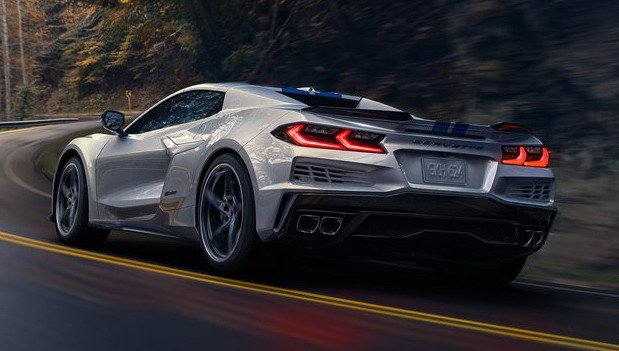 Corvette E-Ray 211111.jpg, 56 KB