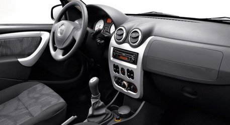 Dacia-Sandero-3.jpg, 28 KB