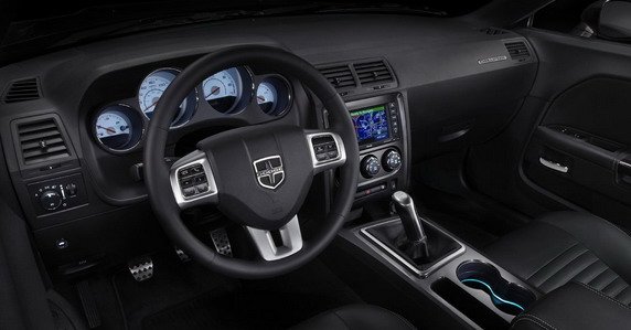 Dodge Challenger 111 .jpg, 39 KB