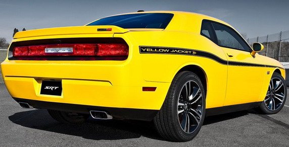 Dodge Challenger SRT8 392 Yellow Jacket 4.jpg, 54 KB