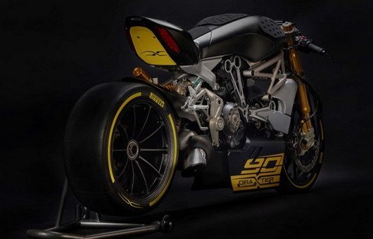 Ducati-draXter-koncept-6.jpg, 46 KB
