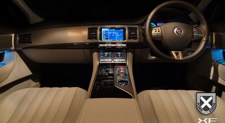 ECURIE-ECOSSE-Jaguar-XF-9.jpg, 30 KB