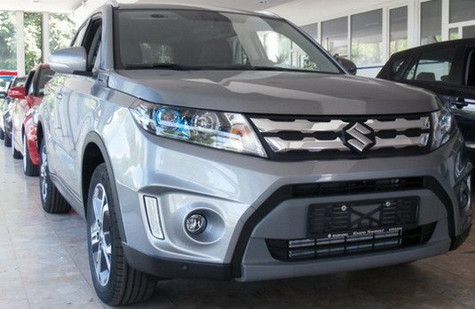 Euro Sumar - salon.jpg, 62 KB