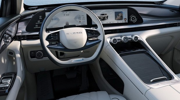 Exeed Yaoguang 2.jpg, 76 KB