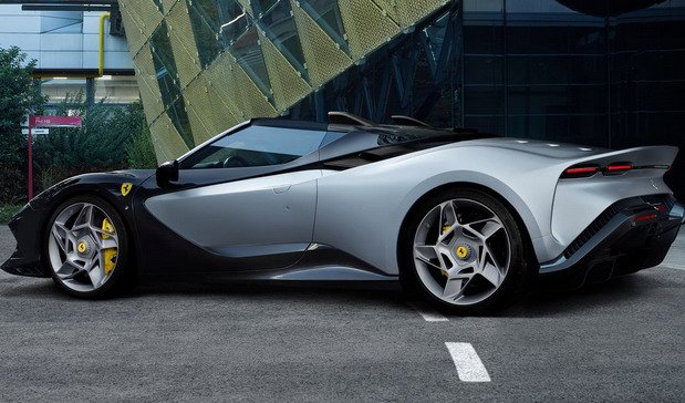 Ferrari SP-8 1111.jpg, 76 KB