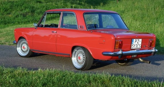 Fiat_125p 1111.jpg, 72 KB