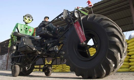 Gigantski bicikl 111.jpg, 53 KB