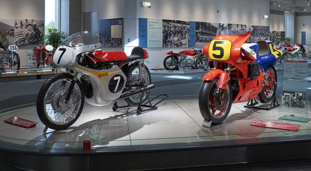 HCH_Motorcycle Race models.jpg, 87 KB