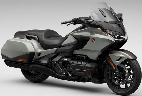 HONDA_GL1800_GOLD_WING.jpg, 45 KB