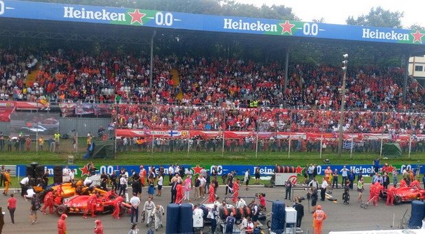 Heineken_Formula 1e.jpg, 100 KB